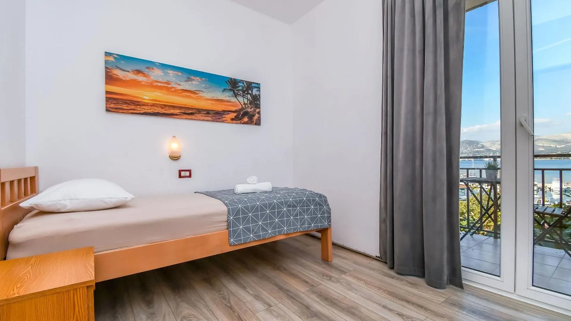 Apartment Mara Trogir